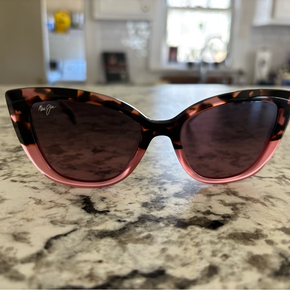 Maui Jim Pink and Brown Cat-Eye Sunglasses. Never worn. Brand new.